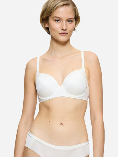 Triumph Body Make-up Soft Touch WP EX – Vorderansicht