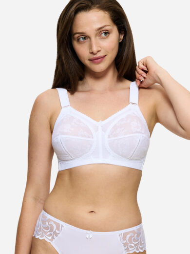 Triumph Doreen X – Vorderansicht