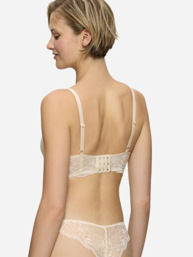 Triumph Amourette Charm N03 – Rückansicht